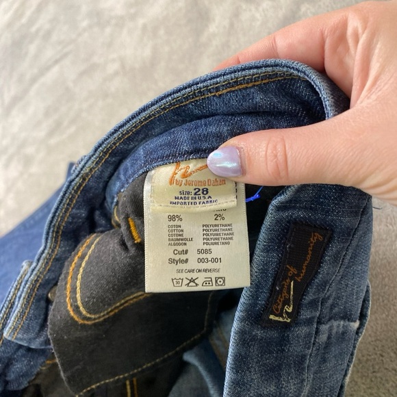 Citizens of Humanity Womens Low Waist Flared Jeans Size 28 Dark Wash Y2K - Picture 8 of 8